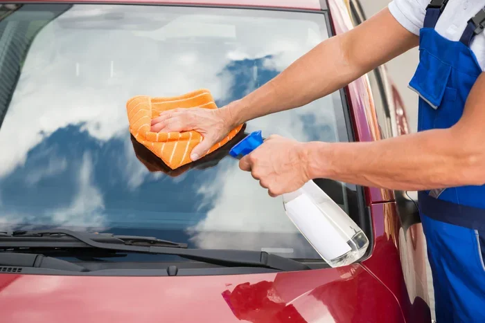 Remove Difficult Stains and Substances From Auto Glass