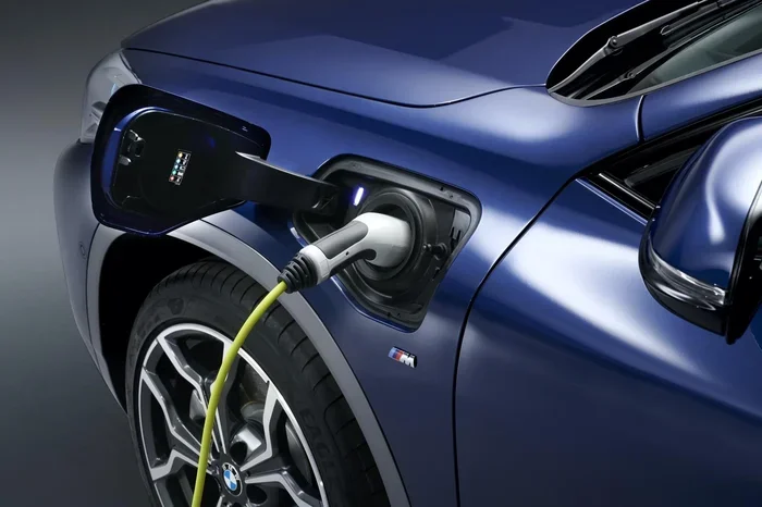 Should I Charge My Hybrid Car Every Night Is It Worth It