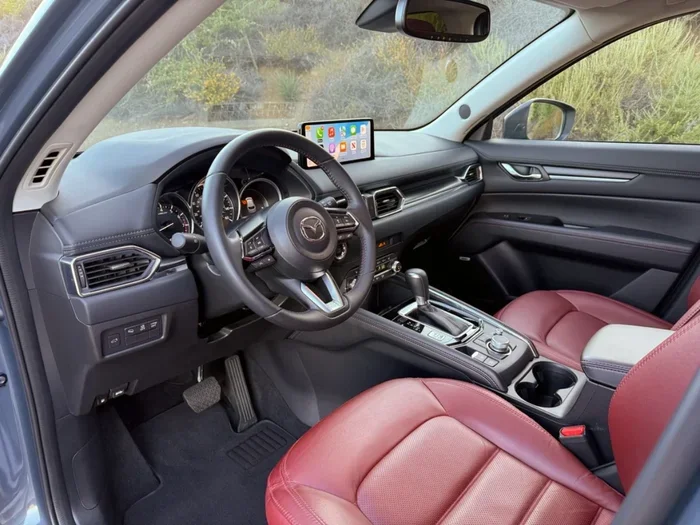 Does the 2023 Mazda CX-5 Have Sirius Radio Built In