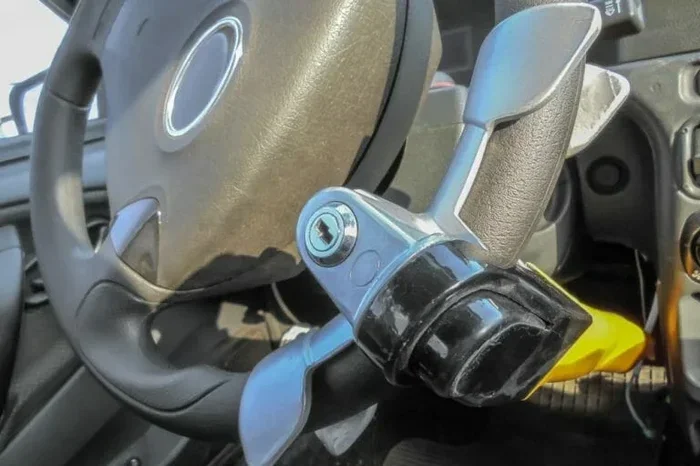 Are Steering Wheel Locks Easy to Get Off Right Now