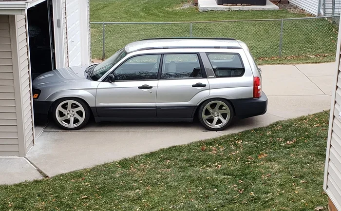 Can I Lock My Subaru While Its Running in My Driveway