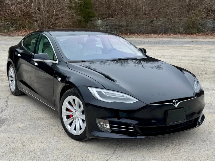 How Do I Transfer My Tesla to a New Owner Step by Step