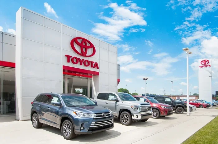 Can You Use ToyotaCare at Any Dealership for Maintenance