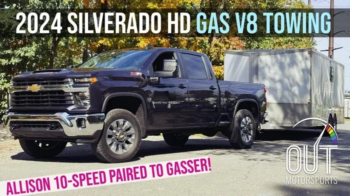 Does a V8 Tow Better Than a V6 Engine for Hauling Work